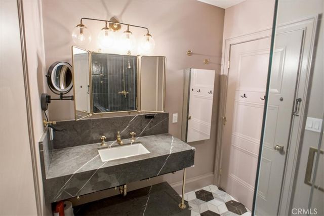 4435 Strohm, Toluca Lake, CA 91602