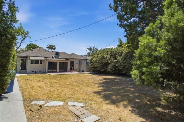 4435 Strohm, Toluca Lake, CA 91602