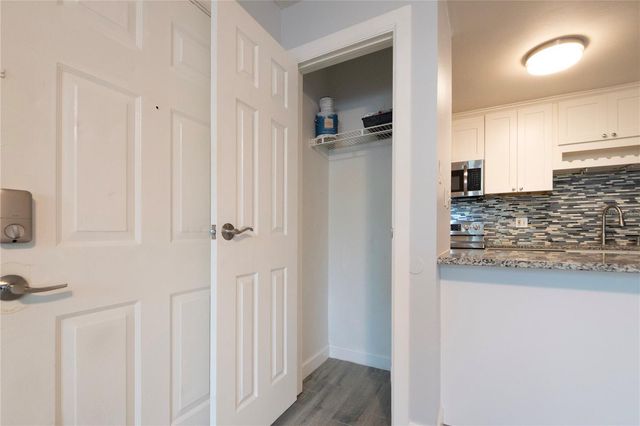 1400 GANDY BOULEVARD N 1010, St Petersburg, FL 33702