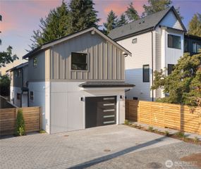 3816 NE 89th Street, Seattle, WA 98115