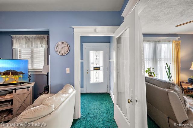 1731 Helen Street, Detroit, MI 48207