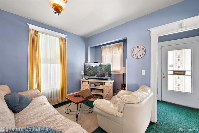 1731 Helen Street, Detroit, MI 48207