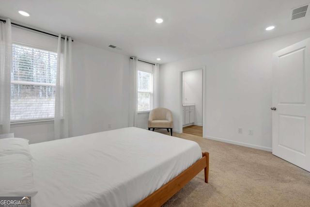 133 Red Maple Way NW, Adairsville, GA 30103