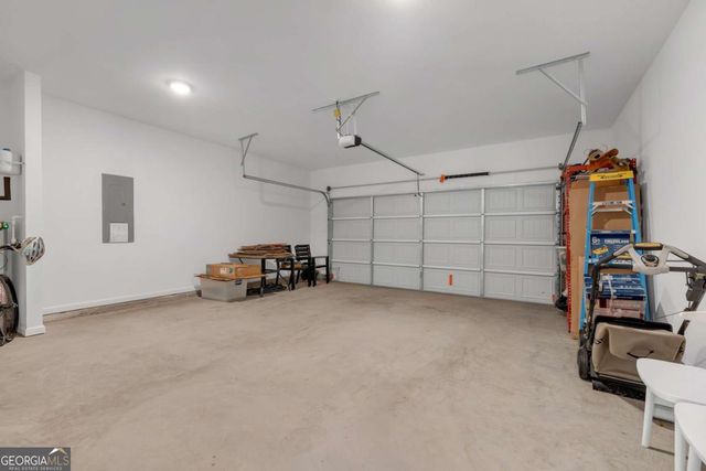 133 Red Maple Way NW, Adairsville, GA 30103