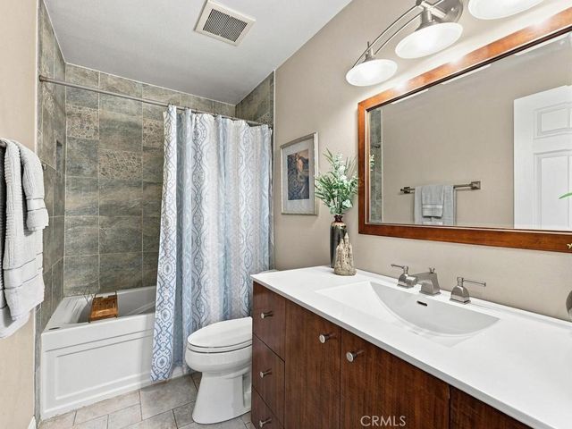 165 N Avenida Veracruz, Anaheim, CA 92808