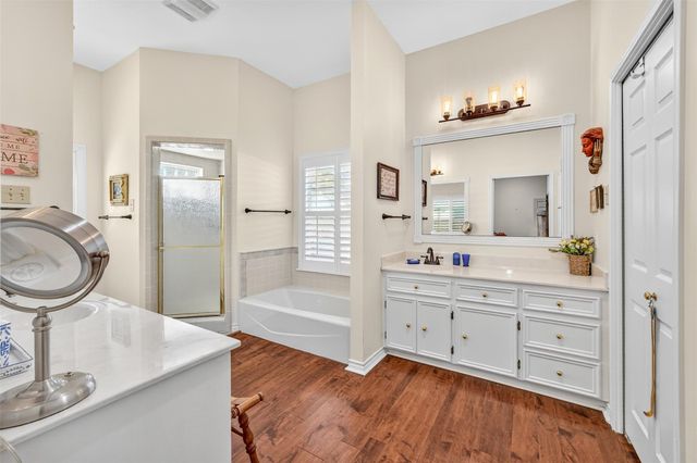 672 County Road 447, Waelder, TX 78959