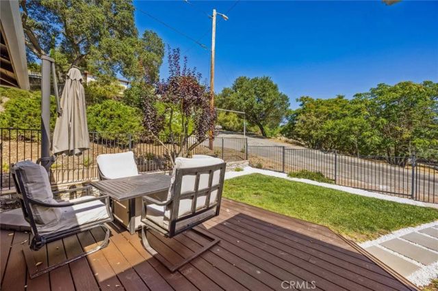 104 16th, Paso Robles, CA 93446