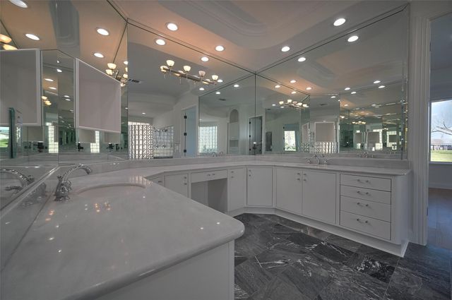 5003 Shiloh Lake Drive, Richmond, TX 77407