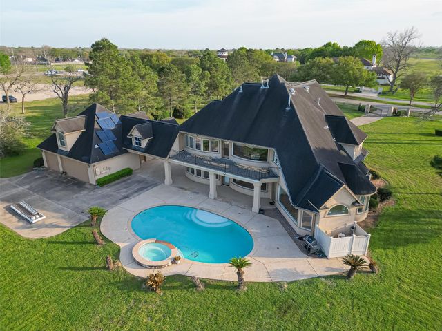 5003 Shiloh Lake Drive, Richmond, TX 77407