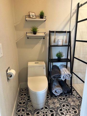 10405 Ski Drive, Oklahoma City, OK 73162