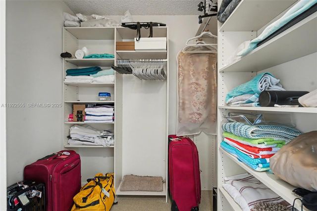 10000 W Bay Harbor Dr 303, Bay Harbor Islands, FL 33154