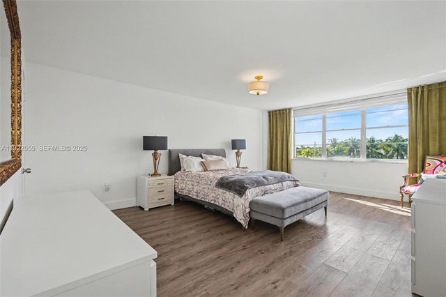 10000 W Bay Harbor Dr 303, Bay Harbor Islands, FL 33154