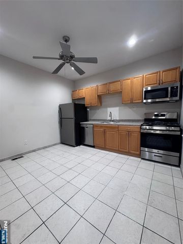 510 Shaler 1, Ridgefield, NJ 07657