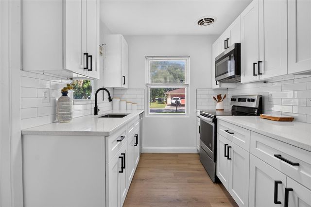 399 BETH DRIVE, Sanford, FL 32771