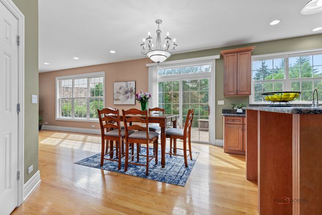 312 Camargo Court, Vernon Hills, IL 60061