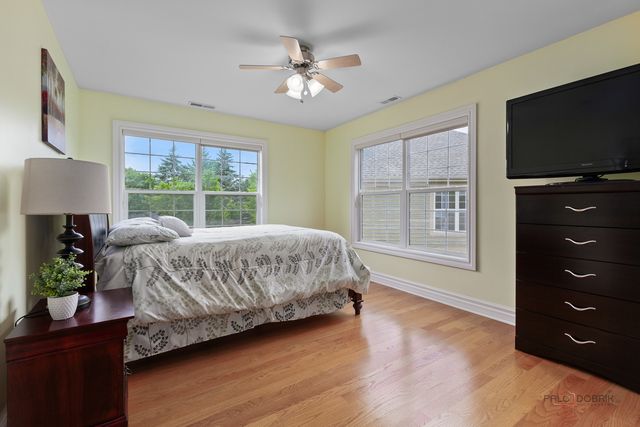 312 Camargo Court, Vernon Hills, IL 60061
