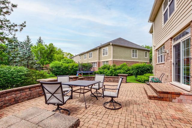 312 Camargo Court, Vernon Hills, IL 60061