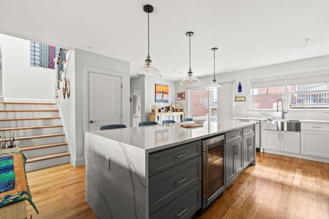 114 Broad St C, Weymouth, MA 02188