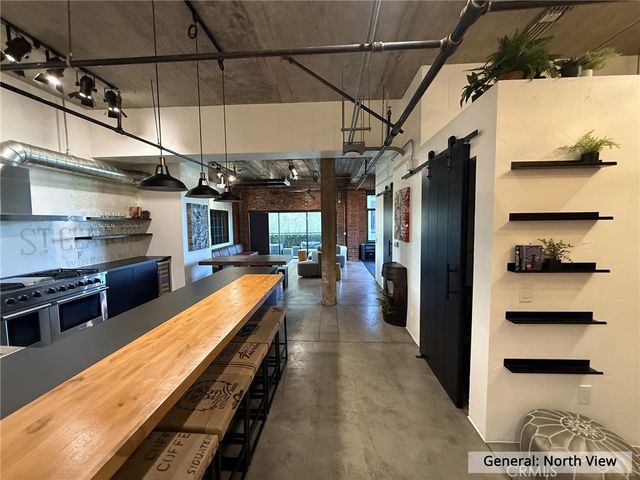835 Locust 518, Long Beach, CA 90813