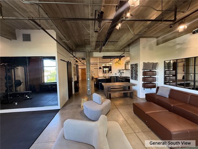 835 Locust 518, Long Beach, CA 90813