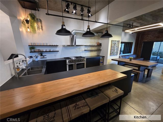 835 Locust 518, Long Beach, CA 90813