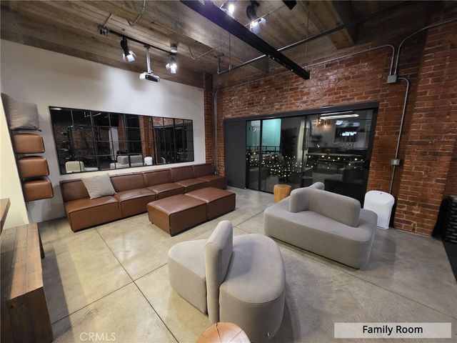 835 Locust 518, Long Beach, CA 90813