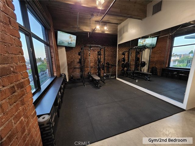 835 Locust 518, Long Beach, CA 90813