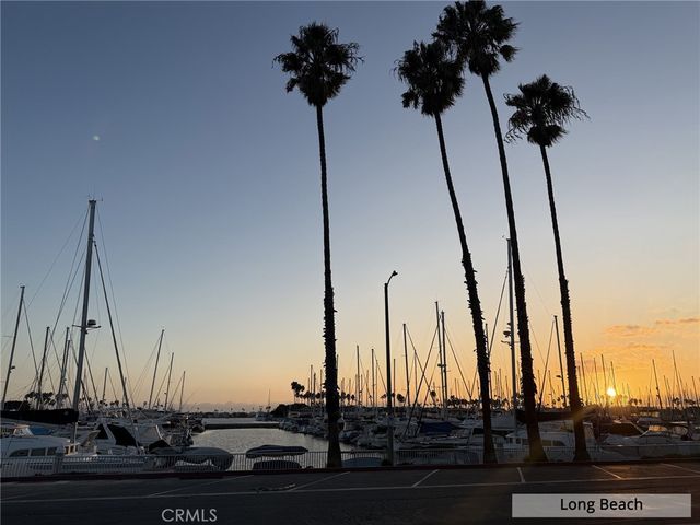 835 Locust 518, Long Beach, CA 90813