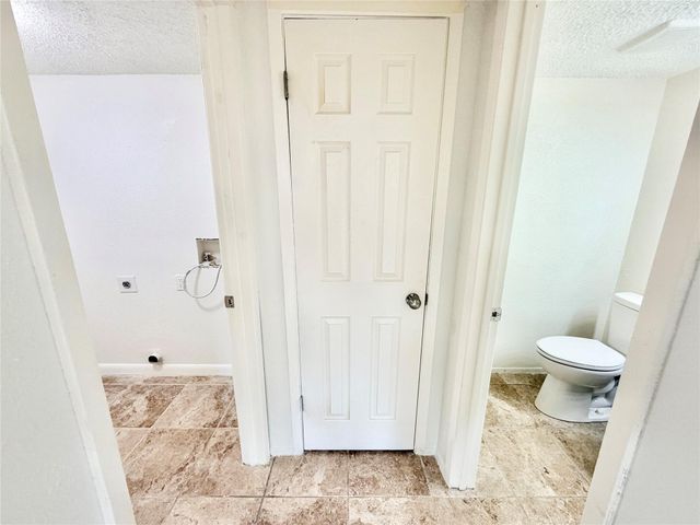 9623 Covey Ridge LN, Austin, TX 78758