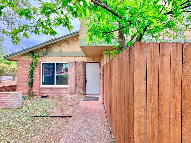 9623 Covey Ridge LN, Austin, TX 78758