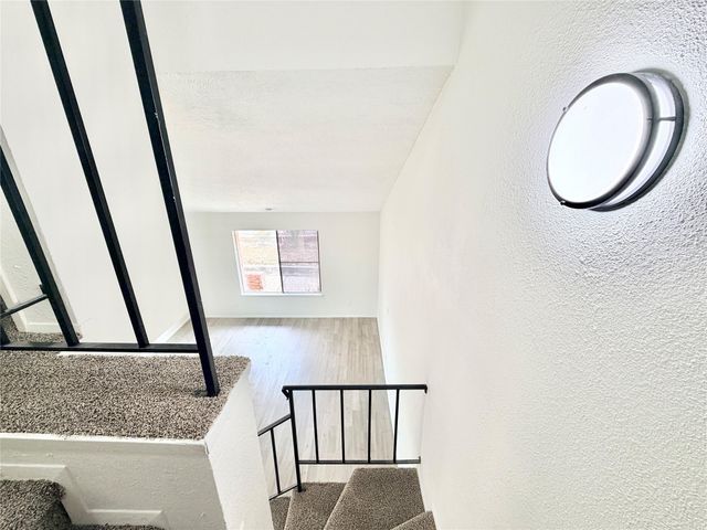 9623 Covey Ridge LN, Austin, TX 78758