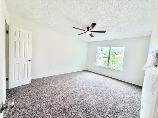 9623 Covey Ridge LN, Austin, TX 78758