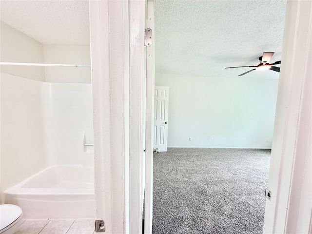 9623 Covey Ridge LN, Austin, TX 78758