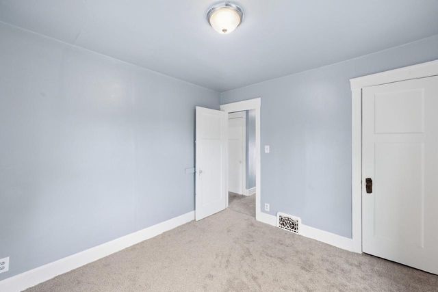 4414 N 25th STREET, Milwaukee, WI 53209