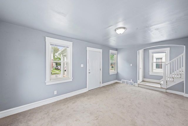 4414 N 25th STREET, Milwaukee, WI 53209