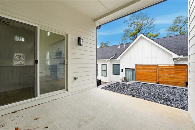 2009 Kenwood Place SE, Smyrna, GA 30082