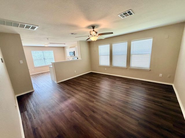 3403 Wickham LN, Austin, TX 78725