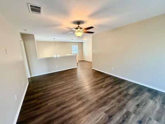 3403 Wickham LN, Austin, TX 78725