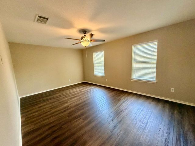 3403 Wickham LN, Austin, TX 78725