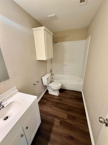 3403 Wickham LN, Austin, TX 78725