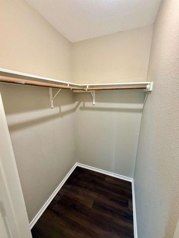 3403 Wickham LN, Austin, TX 78725