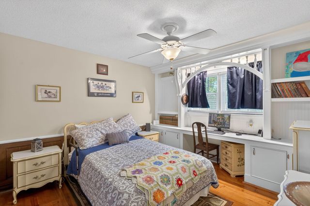 1335 Dennis Boulevard, Moncks Corner, SC 29461
