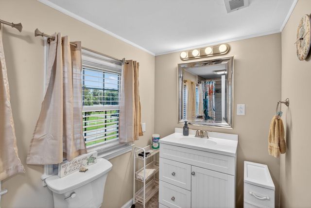 1335 Dennis Boulevard, Moncks Corner, SC 29461