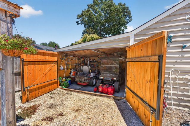 1335 Dennis Boulevard, Moncks Corner, SC 29461