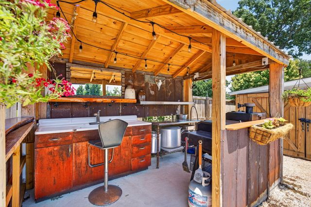 1335 Dennis Boulevard, Moncks Corner, SC 29461