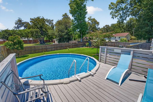 1335 Dennis Boulevard, Moncks Corner, SC 29461