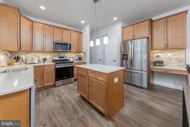 633 WORCESTER DR, West Deptford, NJ 08086