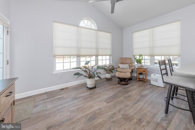 633 WORCESTER DR, West Deptford, NJ 08086