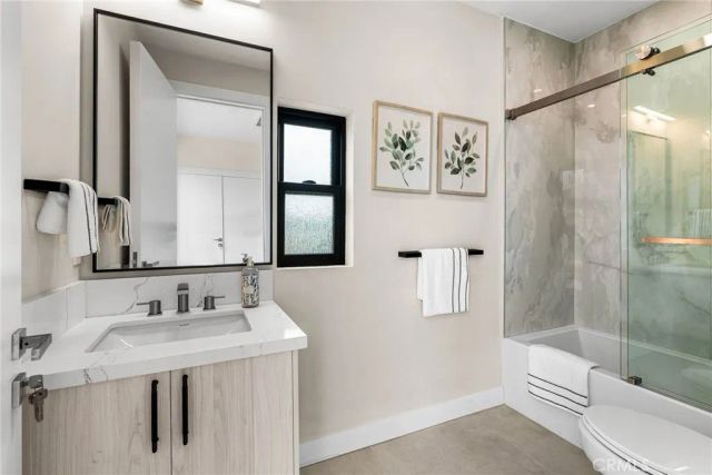 424 20th, Huntington Beach, CA 92648