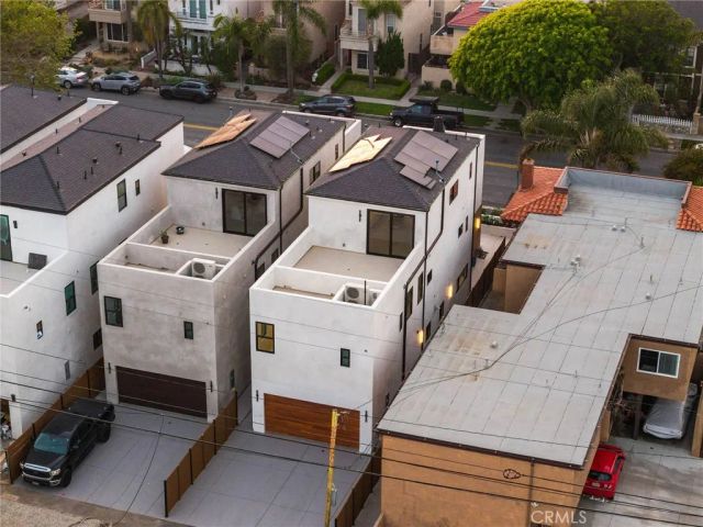 424 20th, Huntington Beach, CA 92648